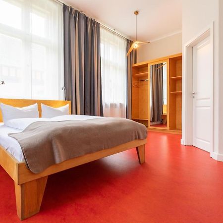 Hotel Kavaliershaus Krumke - Gaestehaus Im Schlosspark - Schluesselbox - Kein Tv Zewnętrze zdjęcie